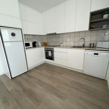 Moonlight House Ferienhaus Ferrel (Leiria)